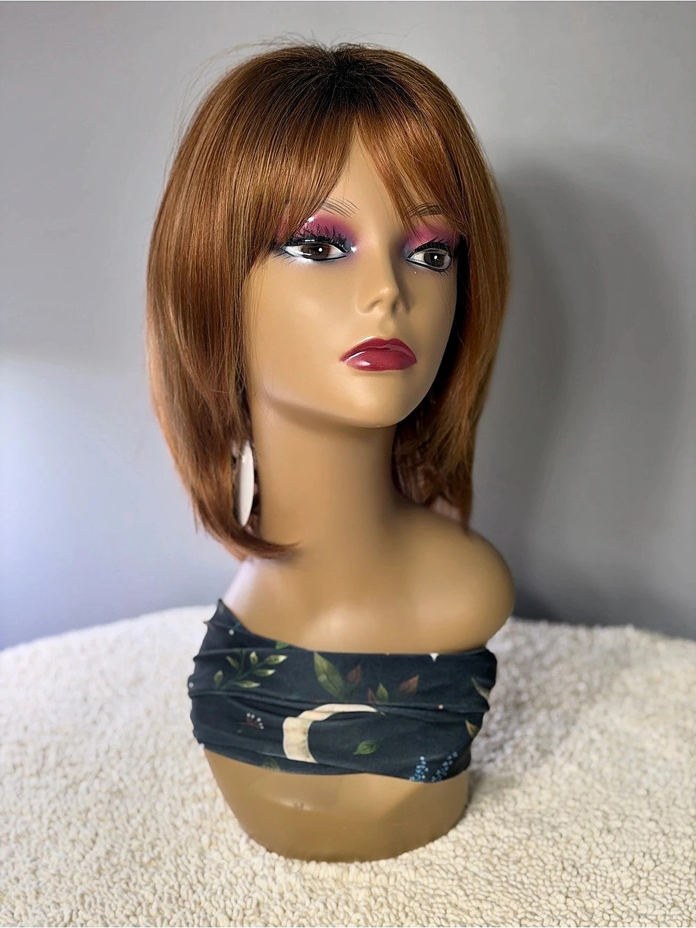Renershow Brown Bob Wig Auburn Rooted BNWT